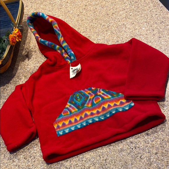 NWT Fleece Hand Sewn Pullover With FLAWS Kids White Wolf of Maine Red - Picture 1 of 17